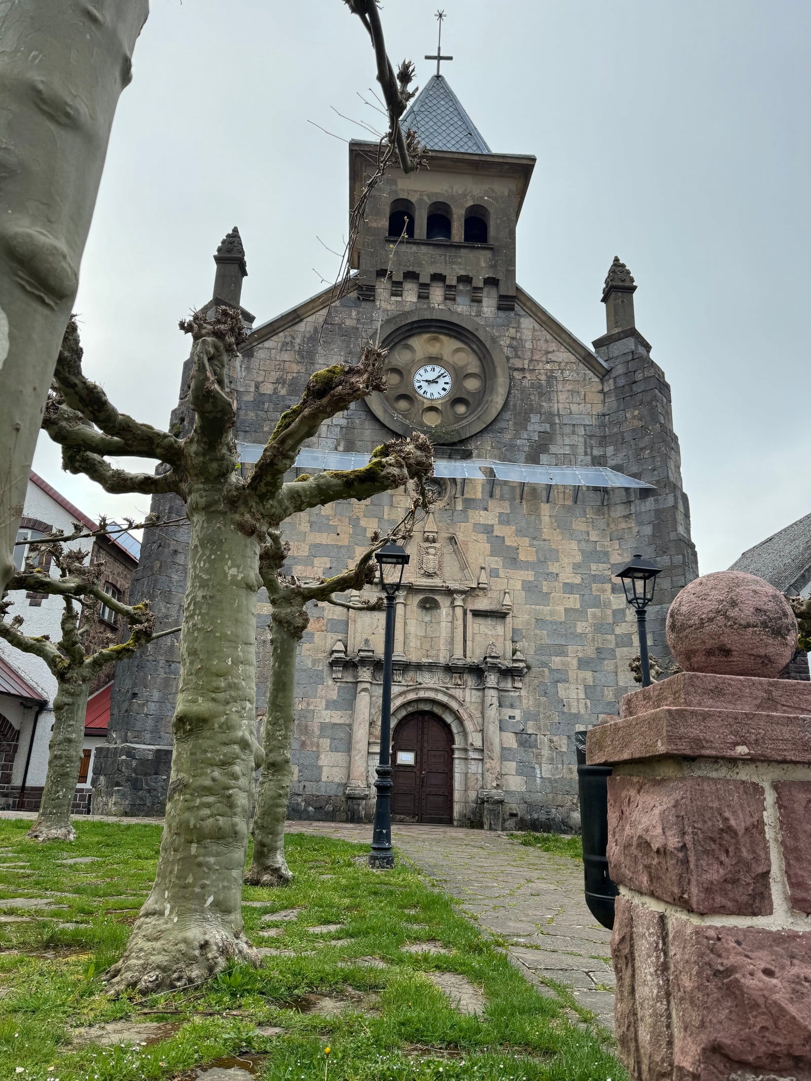 Iglesia de Santiago in Zubiri village