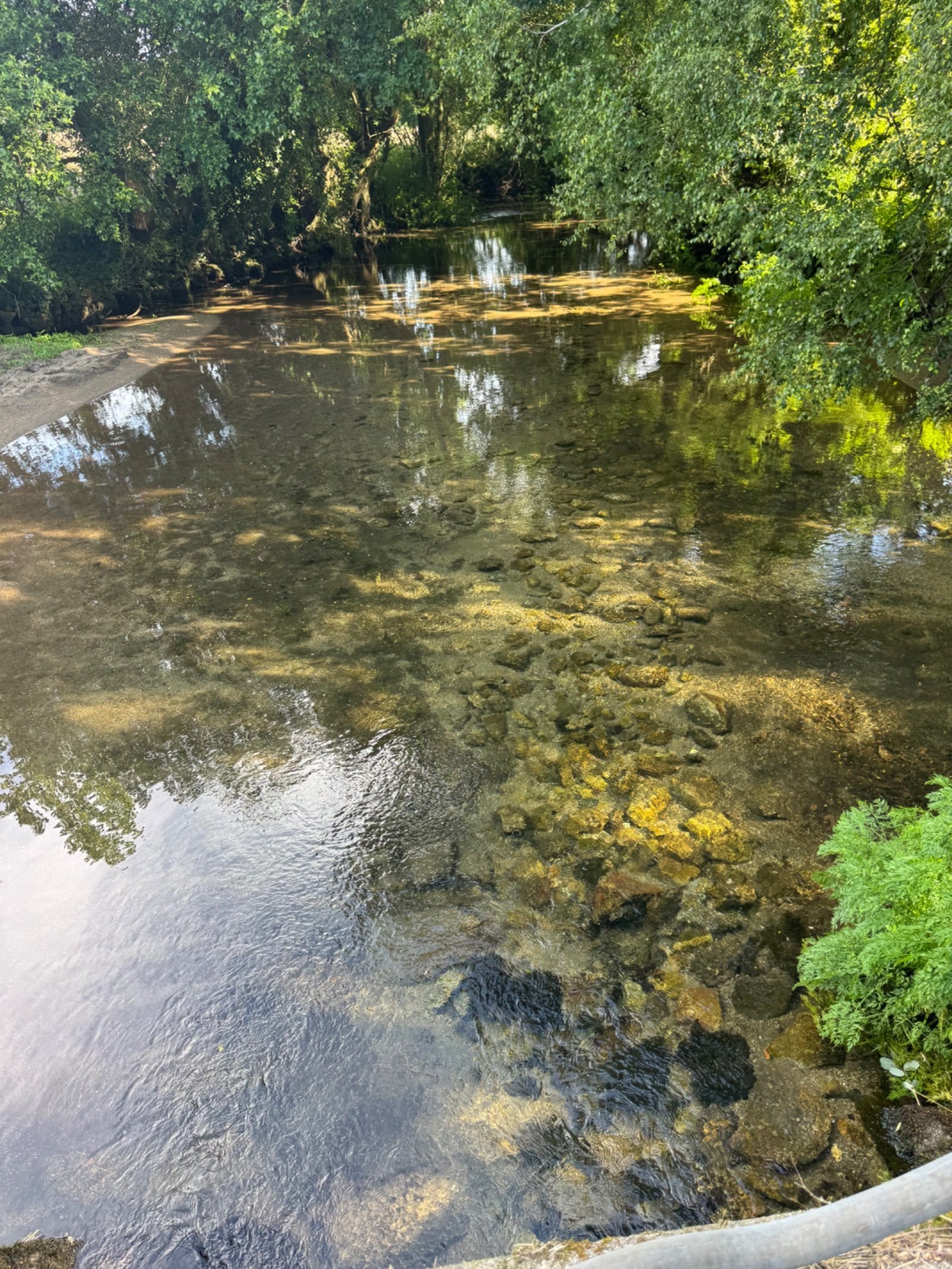 Clear stream crossing near Olveiroa