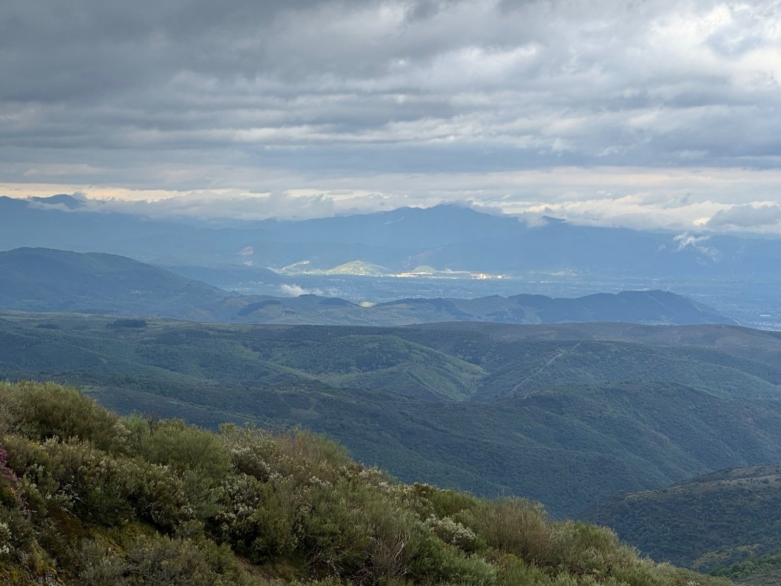 Mountain vista from high Camino descent