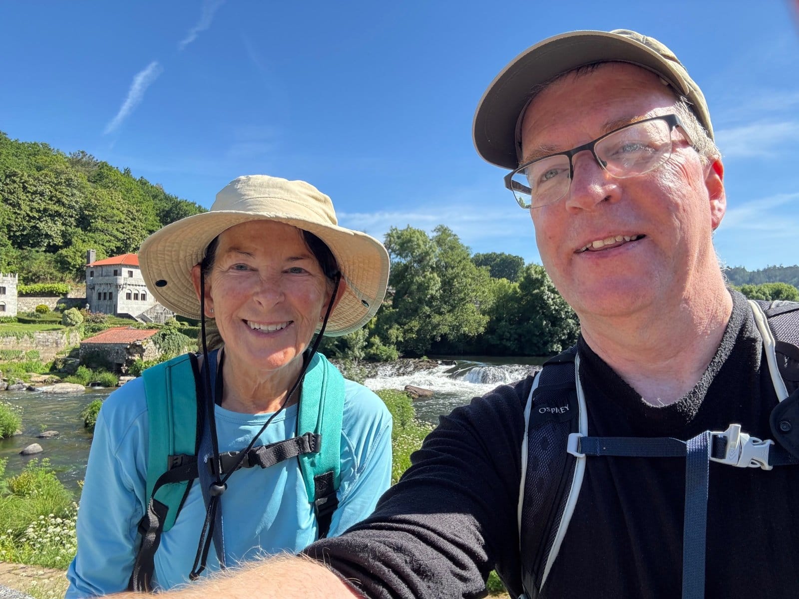Shelley with Eddie from Ireland on Camino Finisterre
