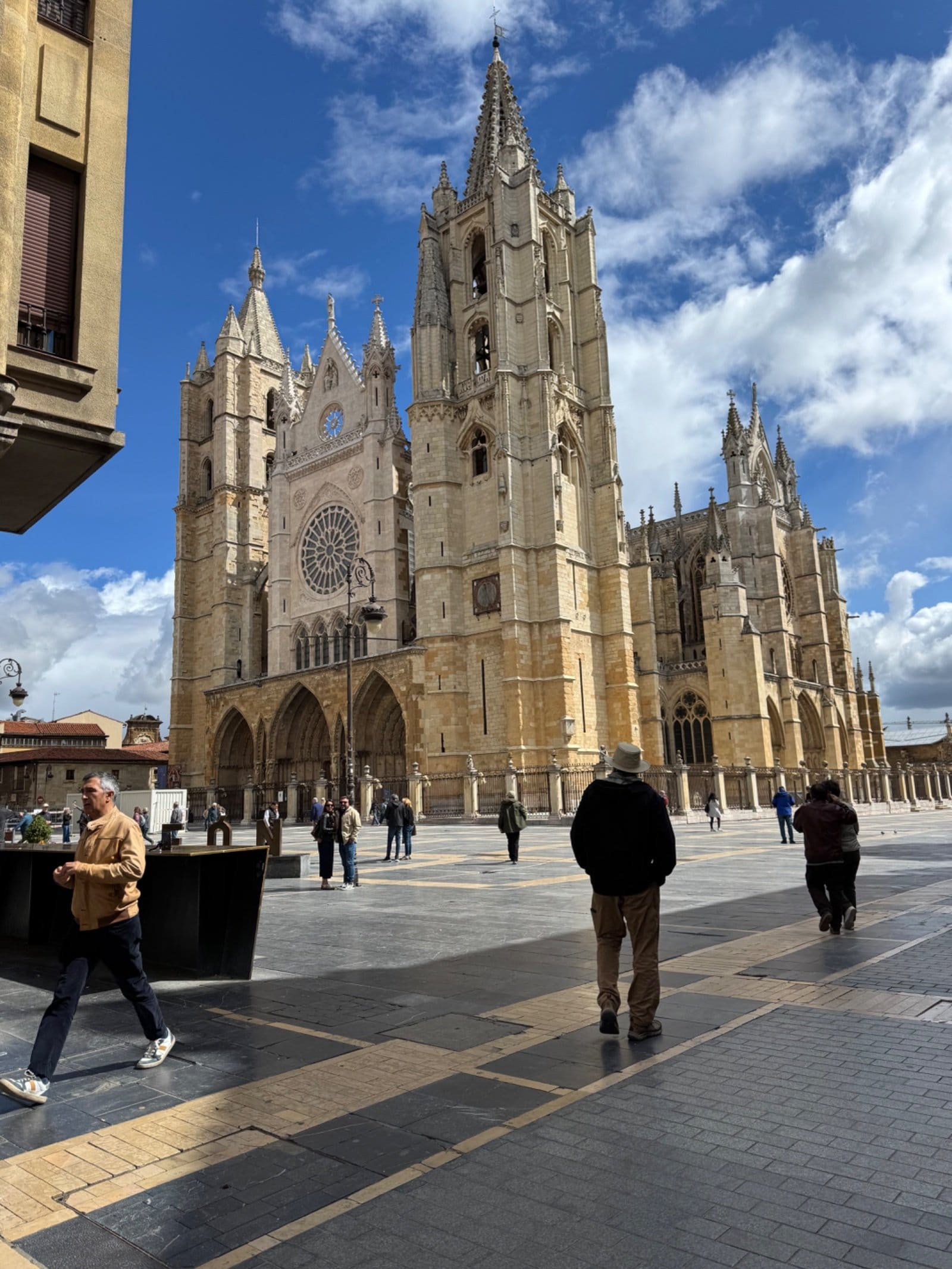 León Cathedral west facade exterior view